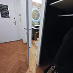 With Monkey Vibes Apartment
